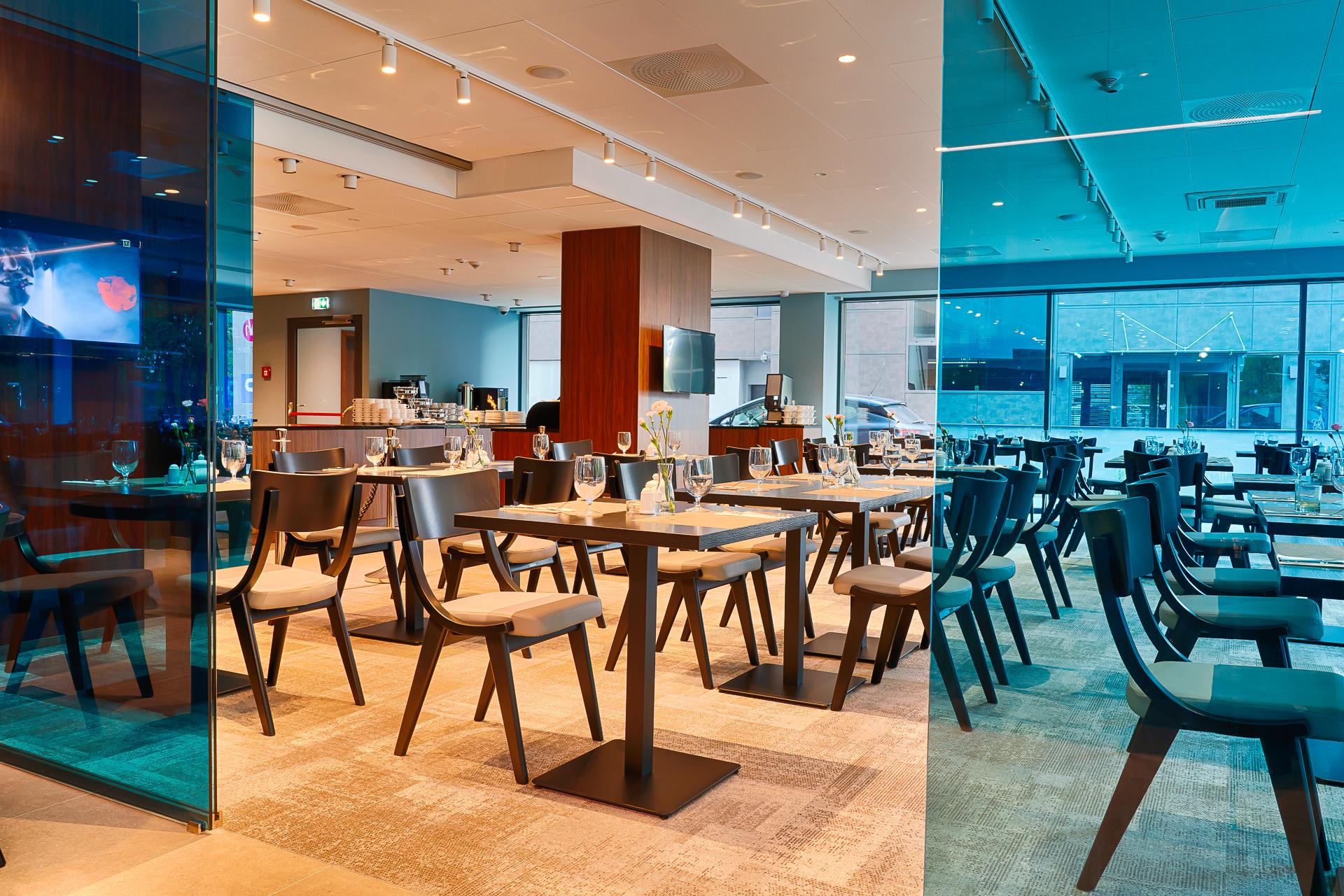 Focus Hotel Познан Екстериор снимка