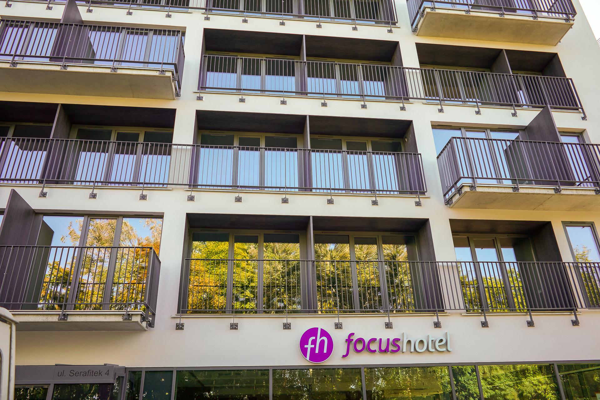 Focus Hotel Познан Екстериор снимка