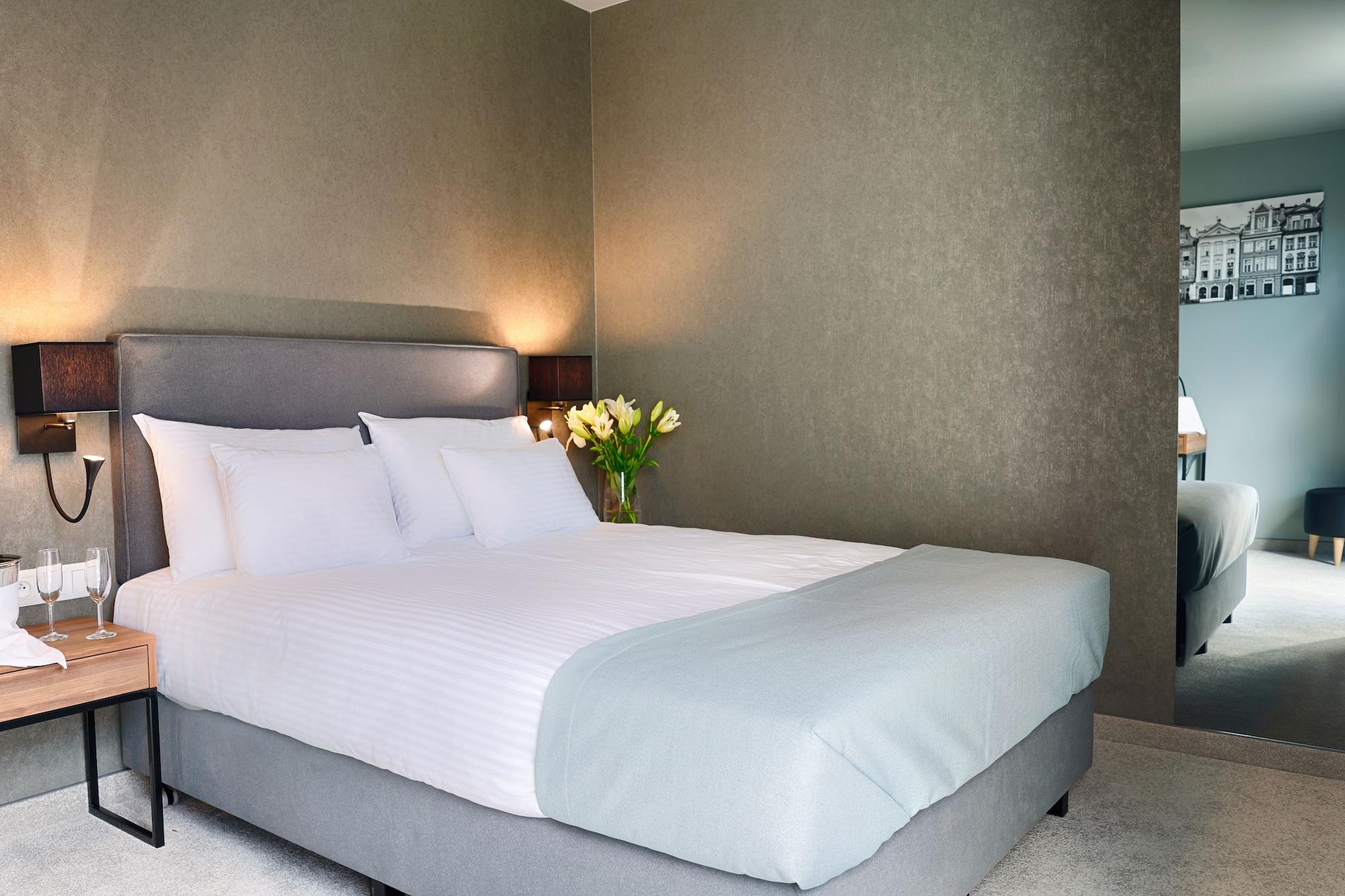 Focus Hotel Познан Екстериор снимка