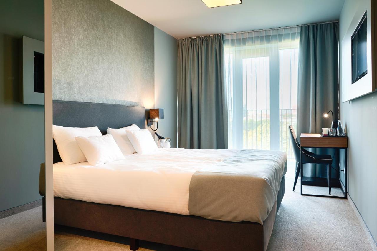 Focus Hotel Познан Екстериор снимка